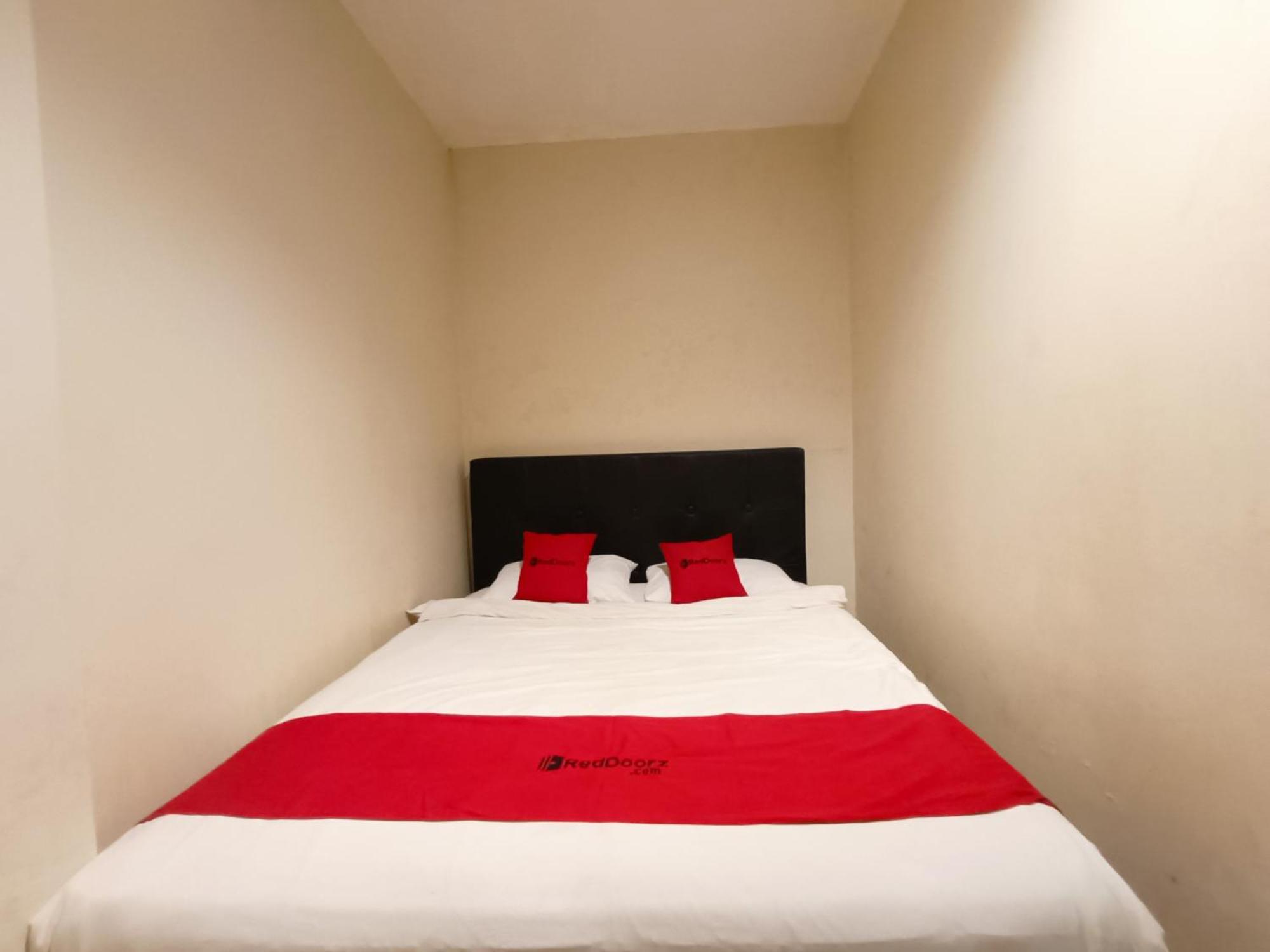 Hotel O Makassar Near Gereja Advent Tikala Baru Formerly Rid'S Hotel Manado Bagian luar foto