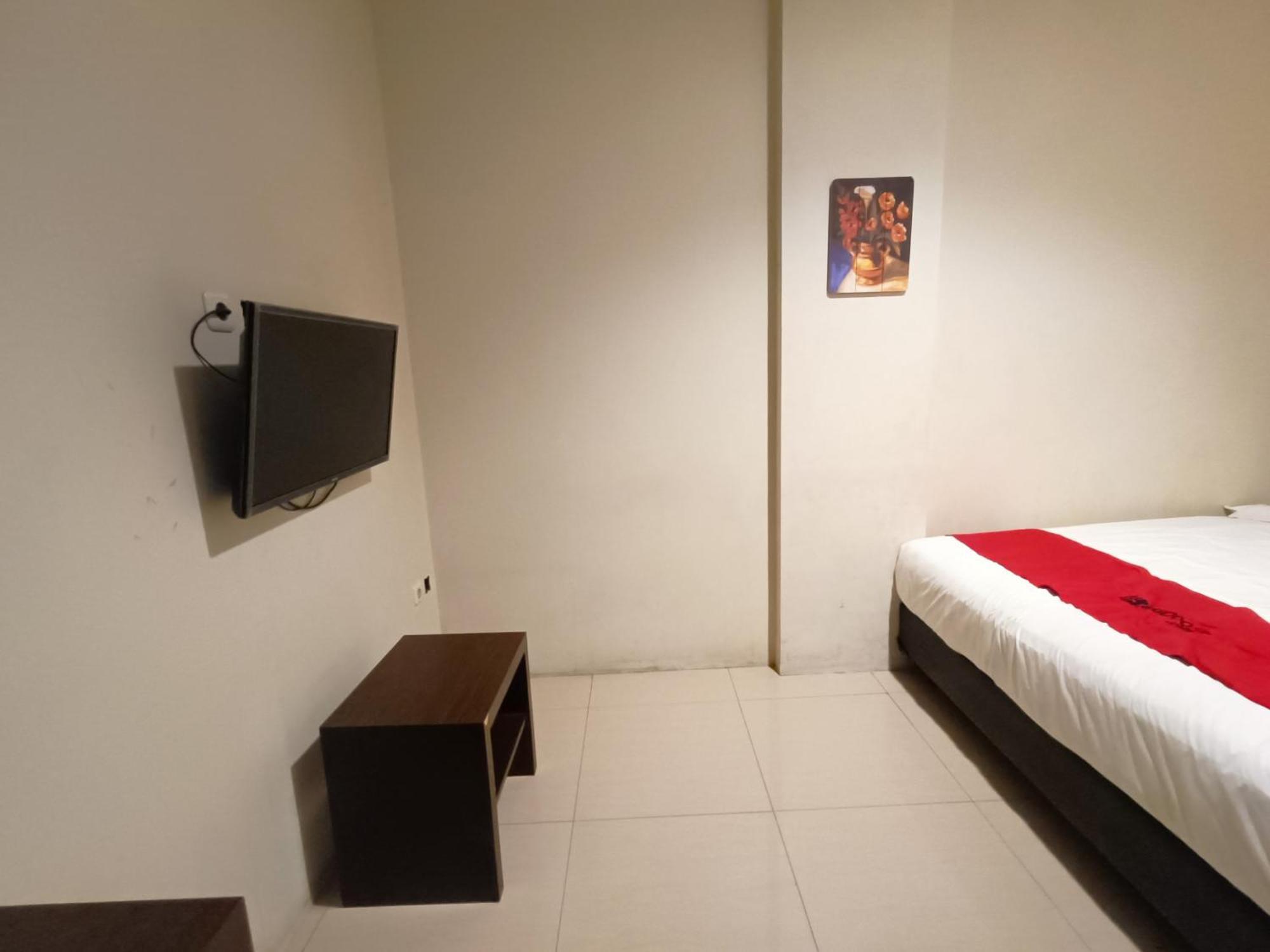 Hotel O Makassar Near Gereja Advent Tikala Baru Formerly Rid'S Hotel Manado Bagian luar foto