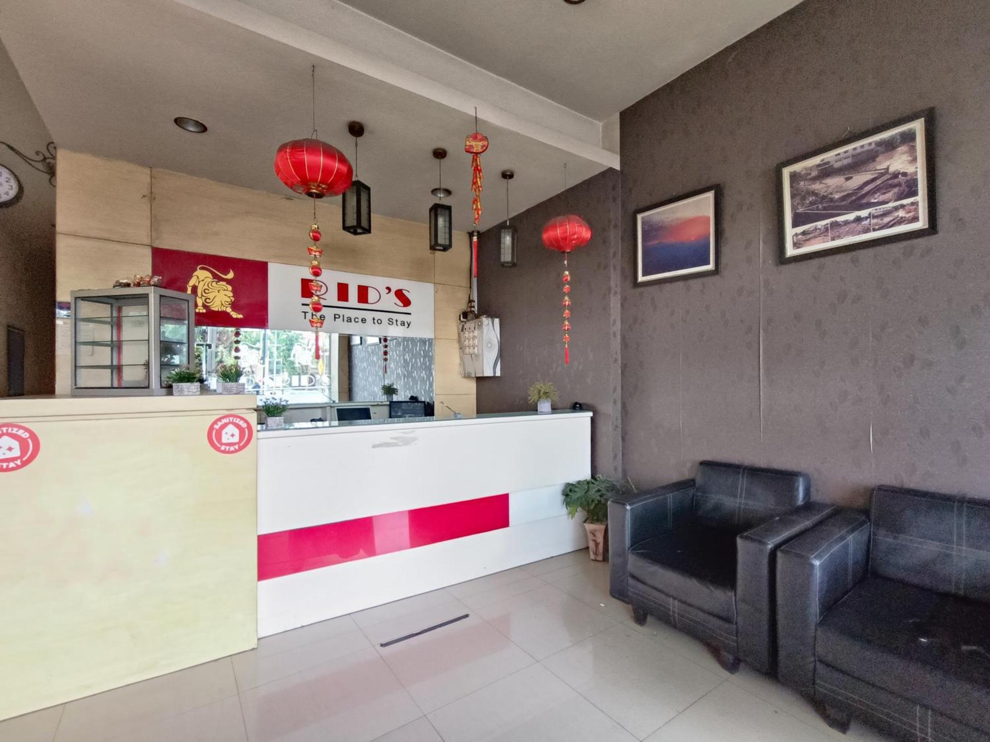 Hotel O Makassar Near Gereja Advent Tikala Baru Formerly Rid'S Hotel Manado Bagian luar foto