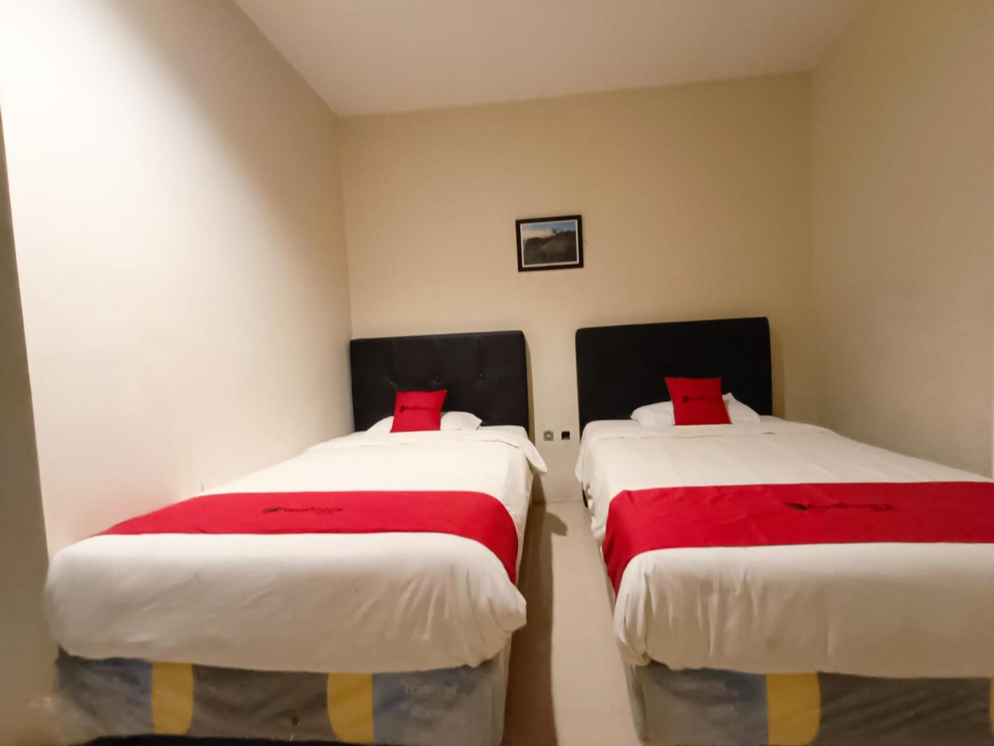 Hotel O Makassar Near Gereja Advent Tikala Baru Formerly Rid'S Hotel Manado Bagian luar foto