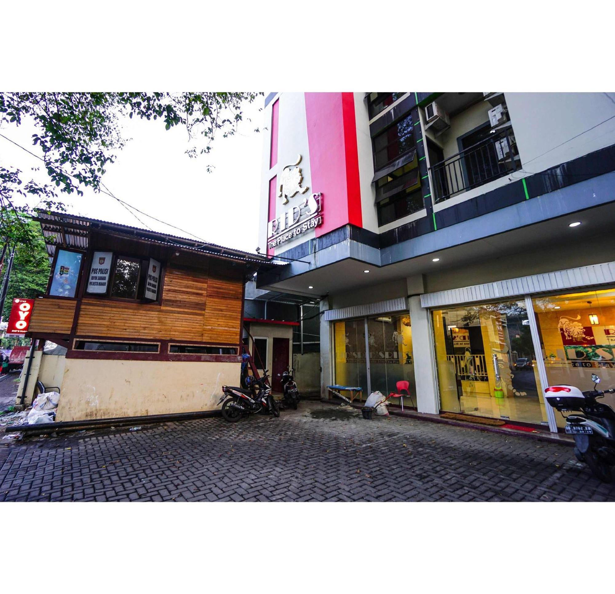 Hotel O Makassar Near Gereja Advent Tikala Baru Formerly Rid'S Hotel Manado Bagian luar foto